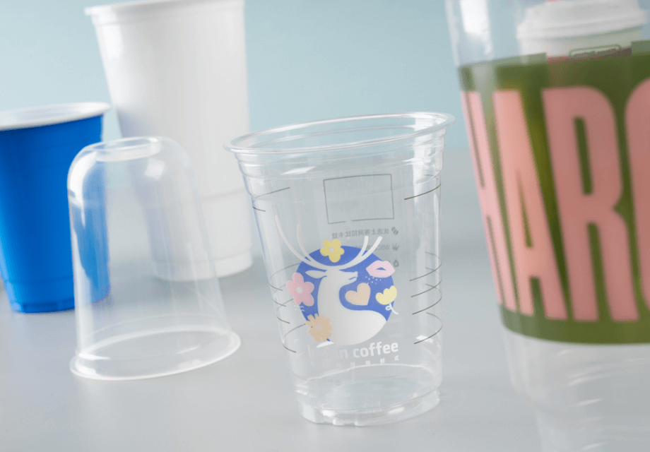 Fabricaci&oacute;n de vasos de marca personalizados