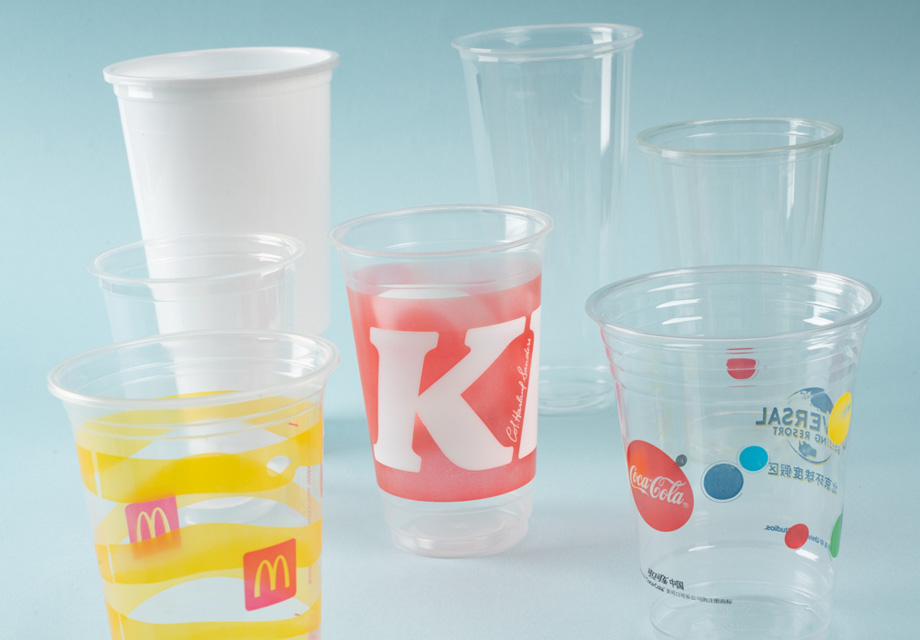 Producci&oacute;n de vasos para envasado de alimentos