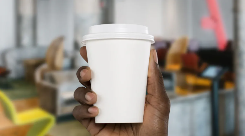 Environmental impact of using different plastic cup sizes.png